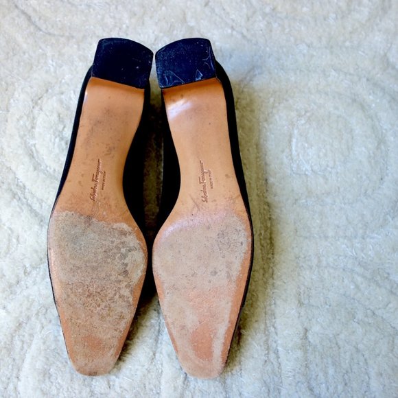 Salvatore Ferragamo Suede Cap Toe Block Heel Pump- Sz 6 1/2 - Picture 6 of 9